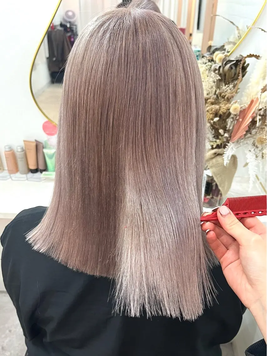 《ご新規様限定》🍃☁️ブリーチ毛にもかけられる酸性ストレート☁️🍃ごわつく髪や広がりやすい髪を扱いやすく❣️髪質改善の写真