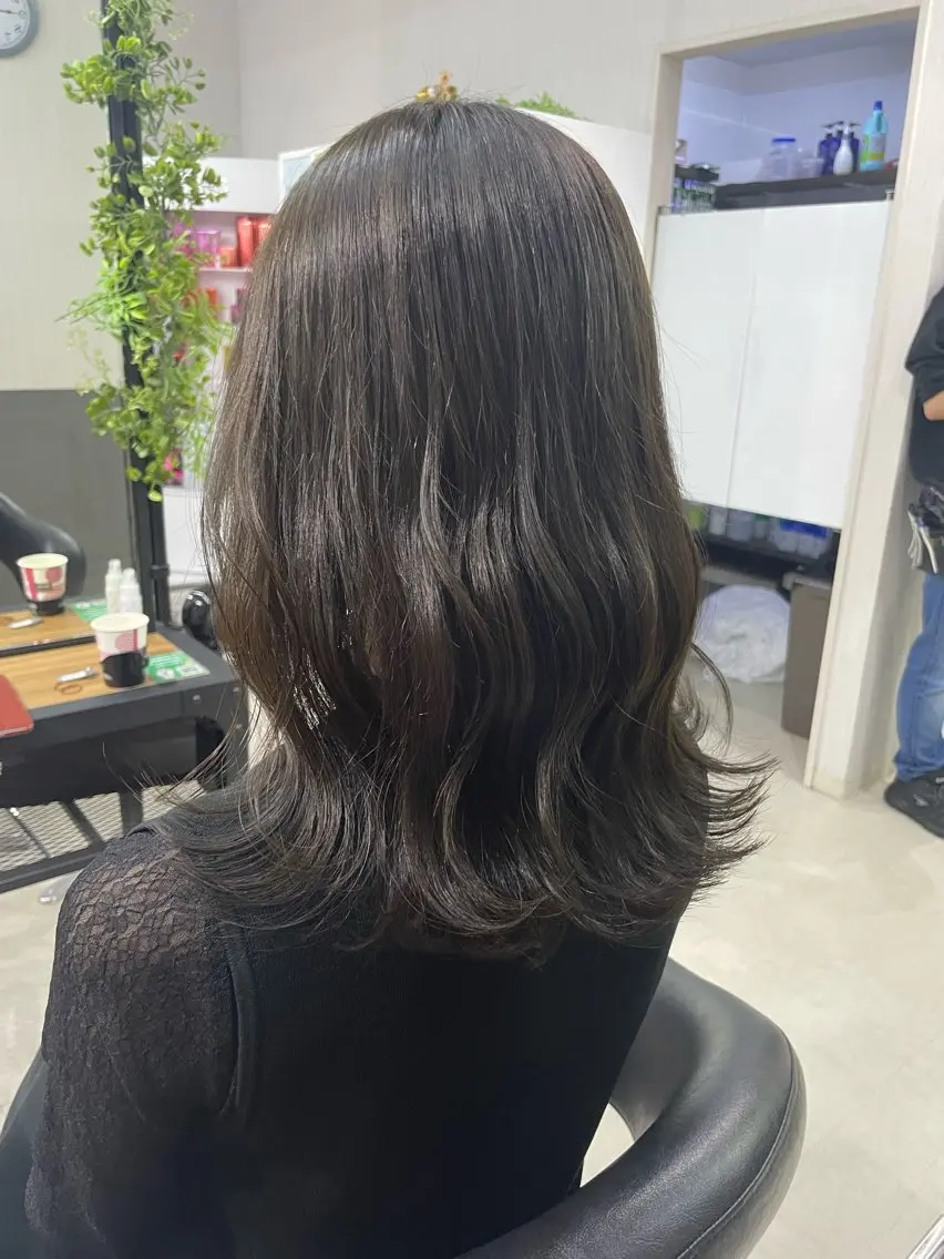 セミロング カラー メンズ特化 井手伸哉のヘアスタイル