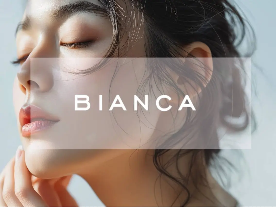 ネイル BIANCA Ouchidaのネイルデザイン