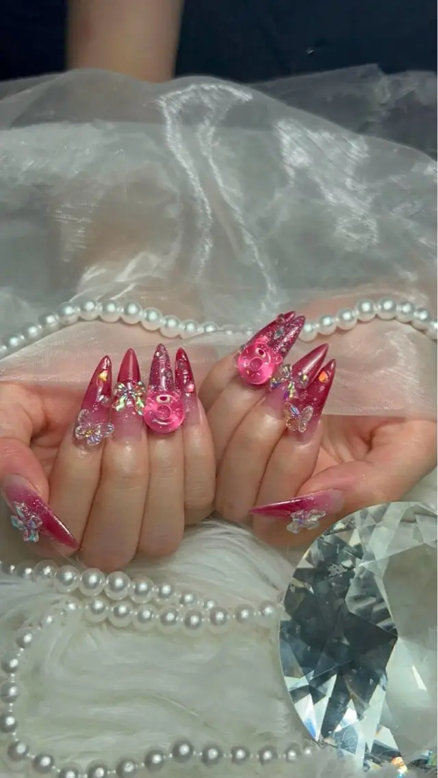 ネイル ハンドネイル Rinaky Amee Nailのネイルデザイン