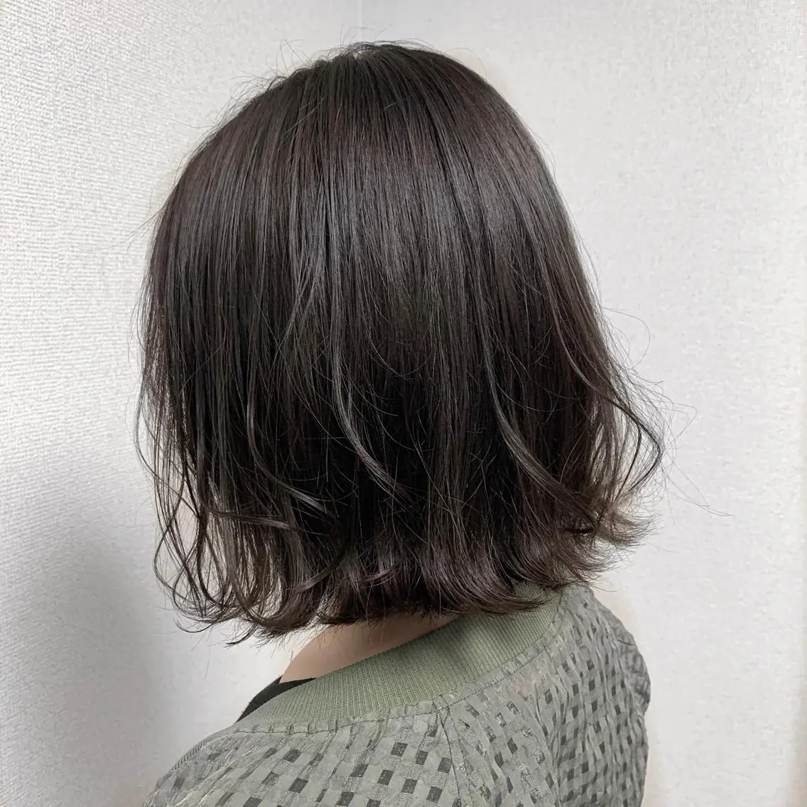 ミディアム ボブ 外ハネヘア ヘアカラー トリートメント 韓国ﾍｱ&ｼｮｰﾄ ボブ💜桑原のヘアスタイル