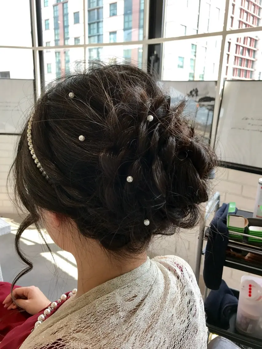 セミロング カラー ヘアアレンジ 塚本 昂のヘアスタイル