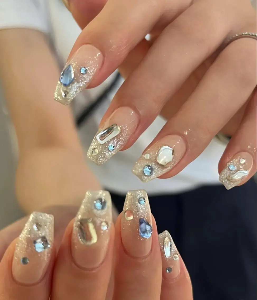 ネイル ハンドネイル NiJi Nailsのネイルデザイン