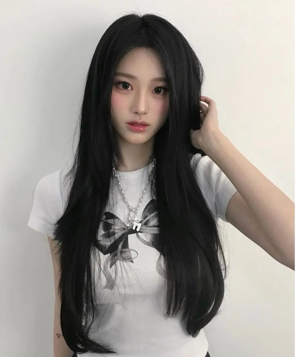 ロング カット ヘアカラー トリートメント 暗髪うる艶ヘア🫧 yumi🐈‍⬛🪽のヘアスタイル
