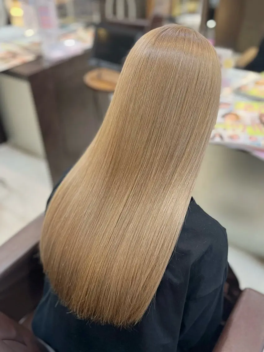ロング カラー 草薙メンズ縮毛矯正 💫緒方美柚のヘアスタイル