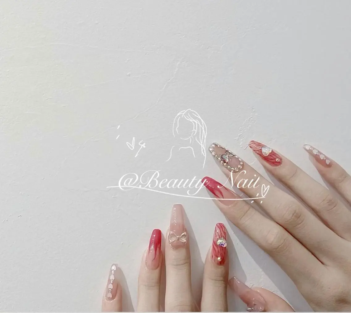 ネイル Moonstone Salonのネイルデザイン