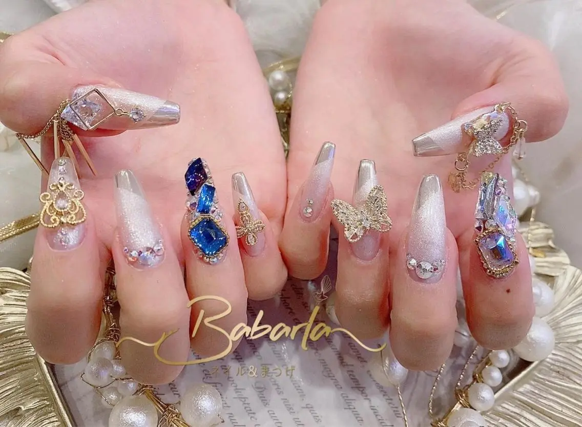 ネイル フレンチネイル ラメ(グリッター) Babarla Nailのネイルデザイン