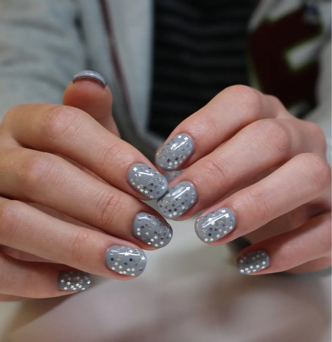 ネイル ホログラムネイル ニュアンスネイル ハンドネイル Baku Nailsのネイルデザイン