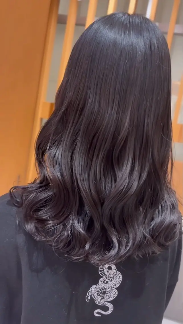 ロング パーマ ロング カット パーマ コテ巻き風パーマ✨ かつみのヘアスタイル