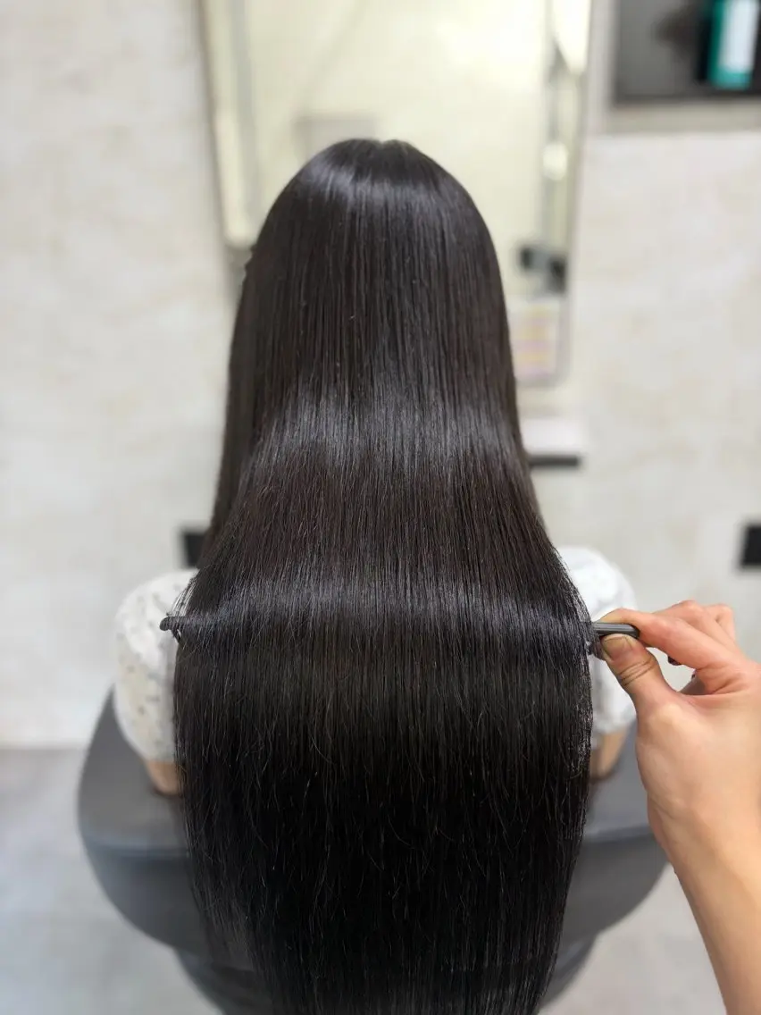 ロング カット 縮毛矯正 トリートメント 縮毛矯正🎀髪質改善 の専門家tomonaのヘアスタイル