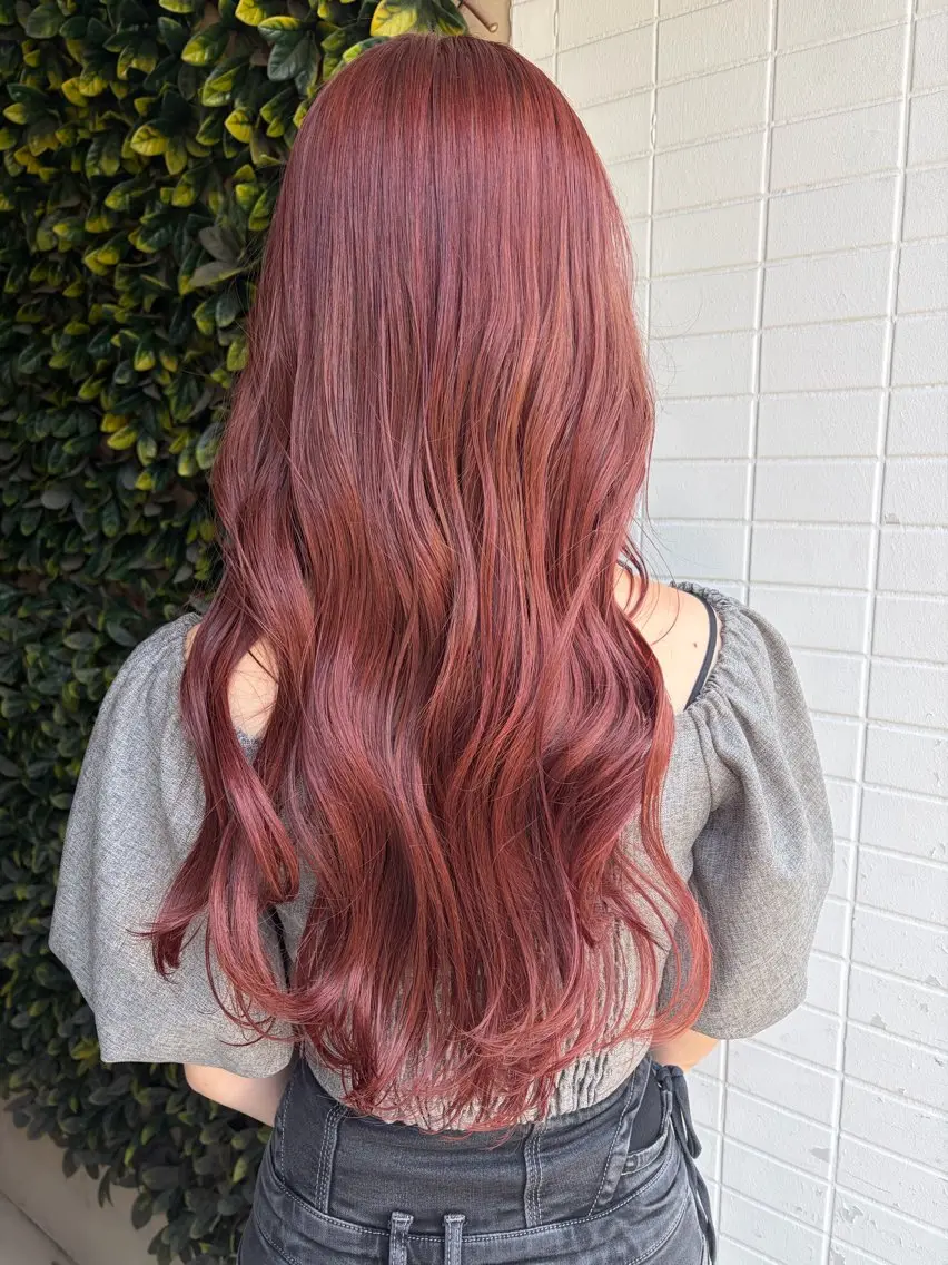 カラー レッドカラー terra🌷 mayaのヘアスタイル