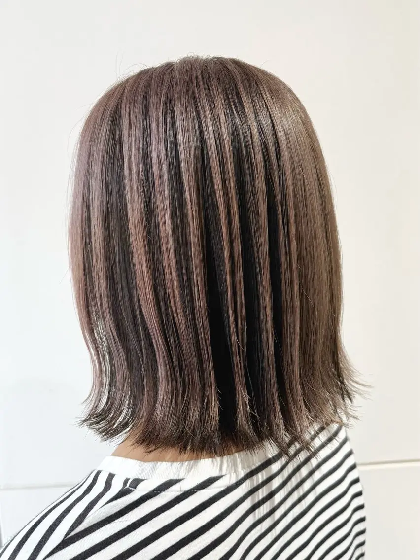ショート カラー 白髪ぼかし×ショート ハイライト×玉山直哉のヘアスタイル