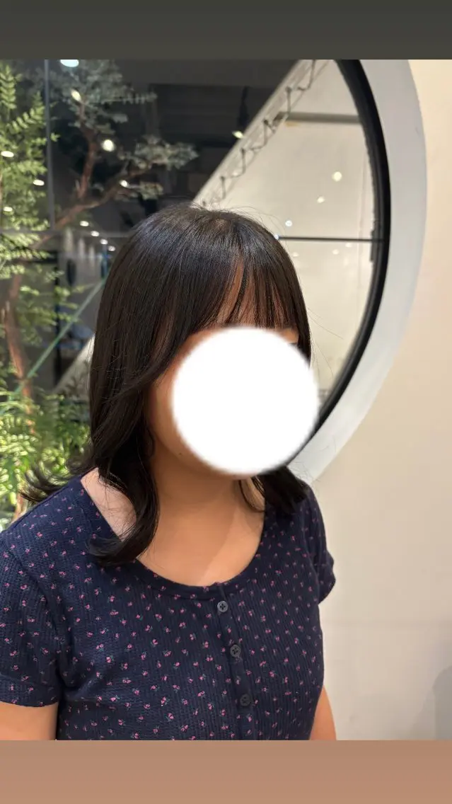 セミロング MAHAE 中司のヘアスタイル