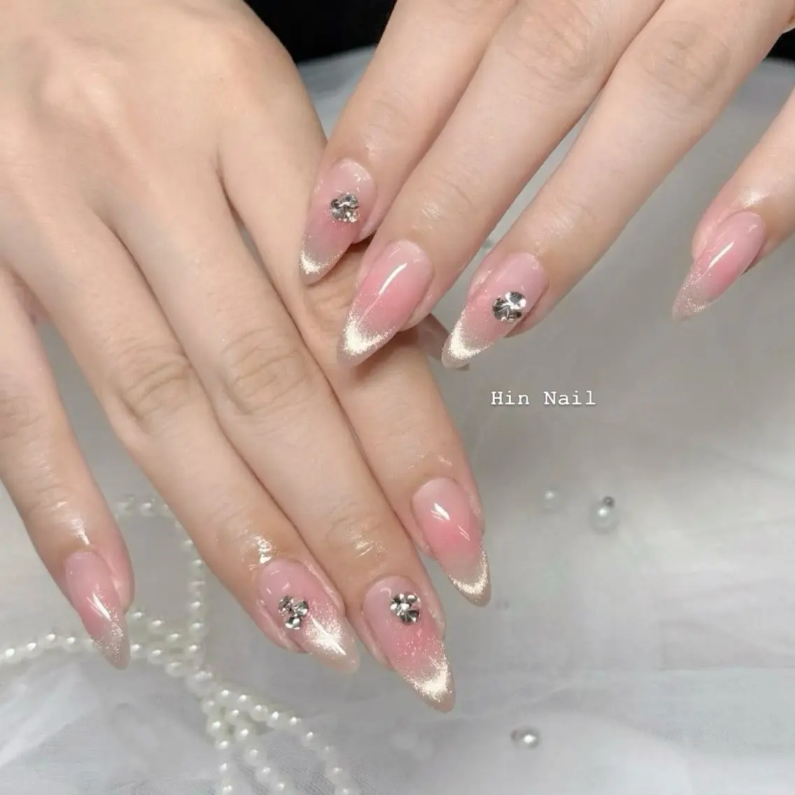 ネイル ハンドネイル HIN NAILのネイルデザイン