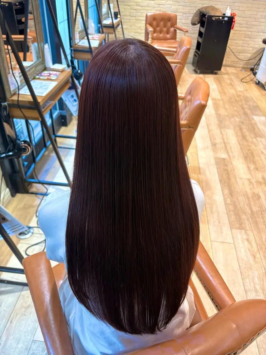 カラー ヘアカラー トリートメント しおり🍬 KOKORO🤍のヘアスタイル