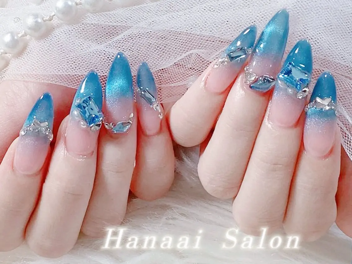 ネイル チークネイル フラッシュネイル ジェルネイル キラキラネイル 韓国ネイル ハンドネイル Hanaai Salon新宿店のネイルデザイン