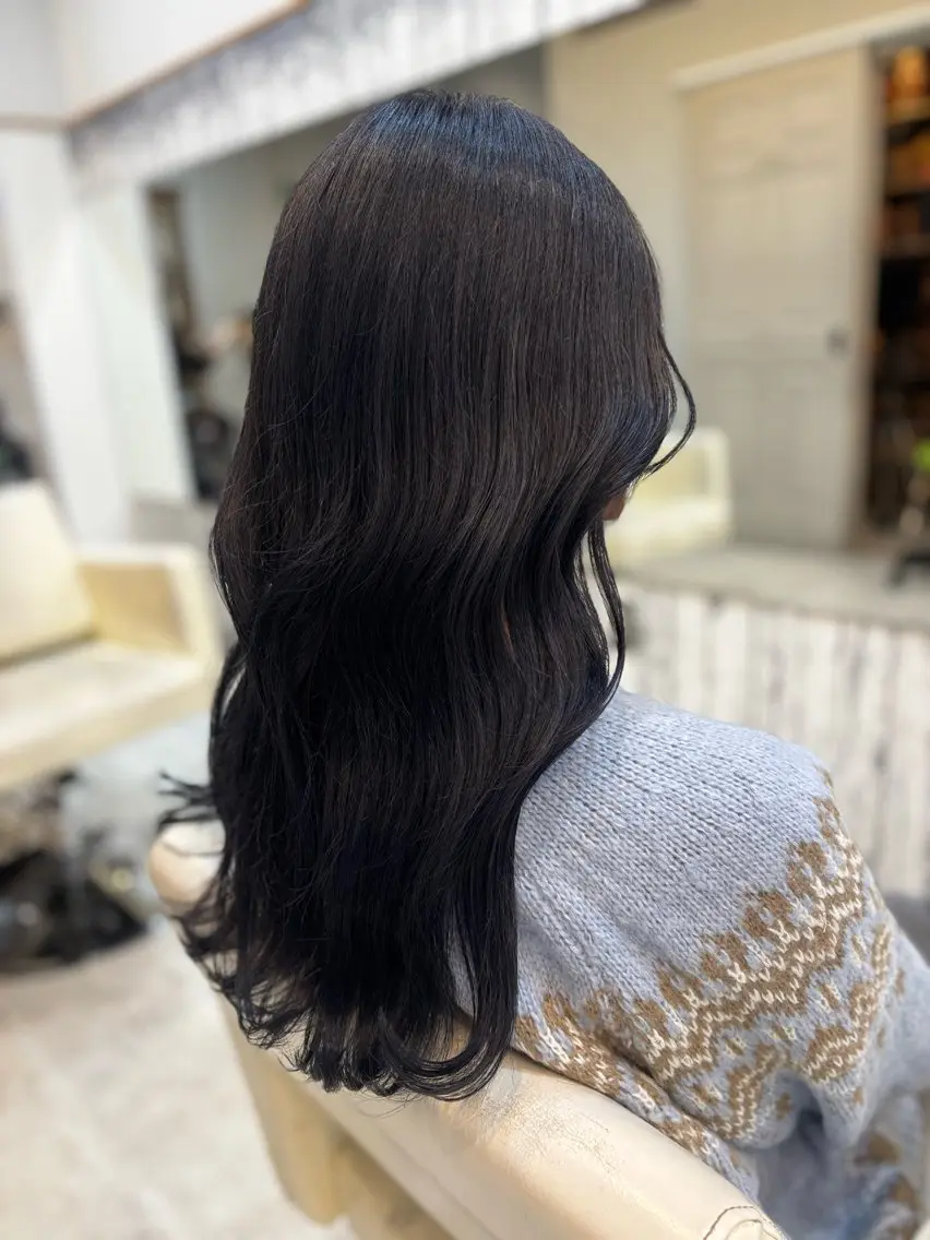 ロング カラー パープルカラー カット ヘアカラー あすか/ 松本/モデル様募集中のヘアスタイル