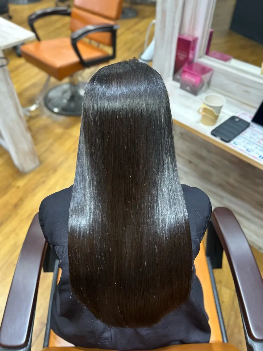 ロング 縮毛矯正 北口 優貴のヘアスタイル