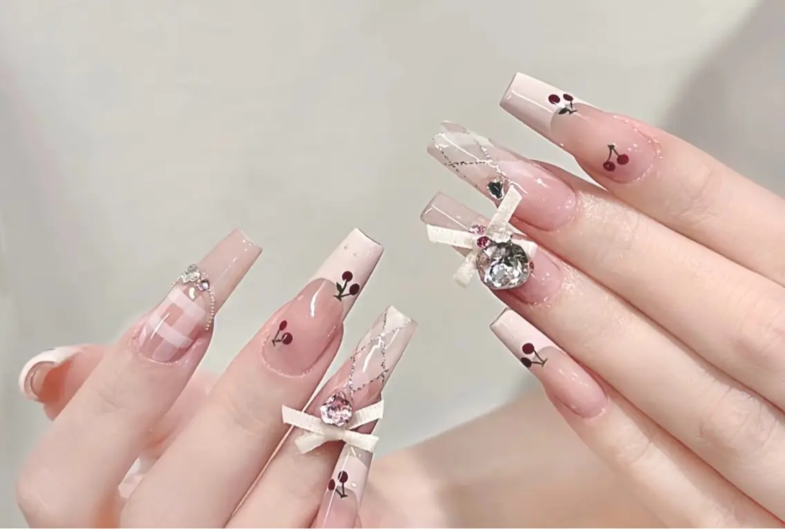 ネイル ハンドネイル D-BEAUTY Nailsalonのネイルデザイン