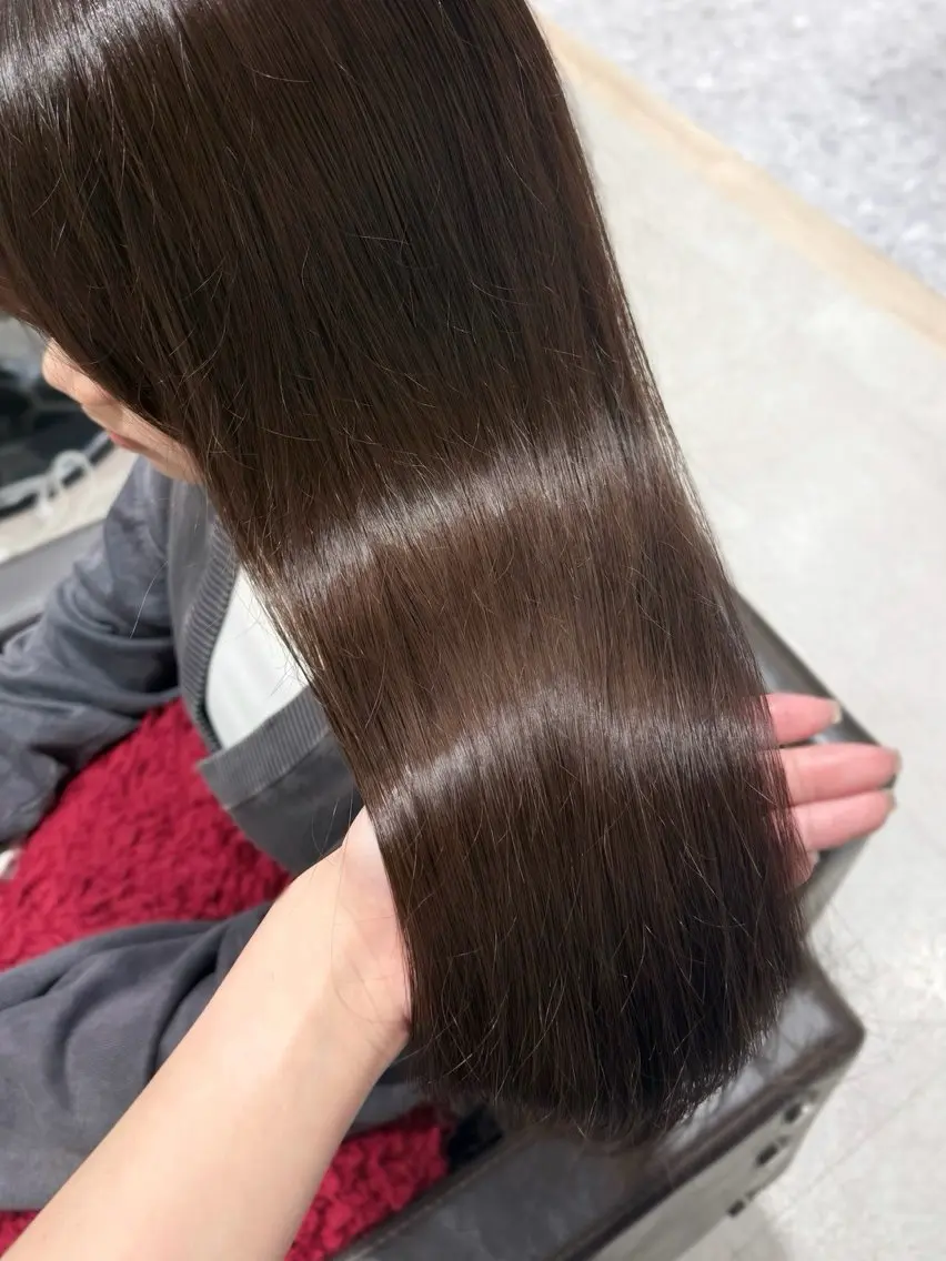 セミロング カット ヘアカラー レイヤー/小顔前髪 🤍wakaのヘアスタイル