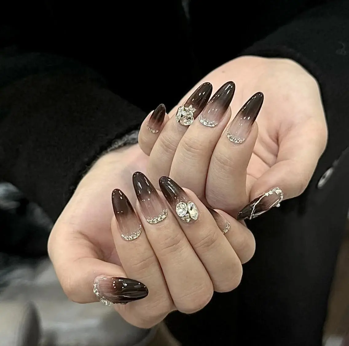 ネイル ハンドネイル エリ🫧 nail池袋東口のネイルデザイン