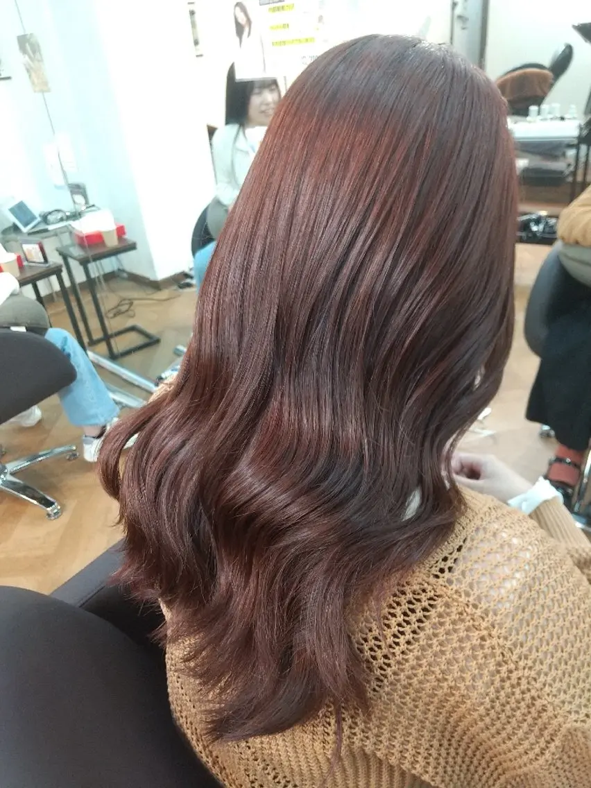 ロング カラー ブリーチ ブラウンカラー ダブルカラー ブリーチなしカラー オレンジ 久村 奈菜のヘアスタイル