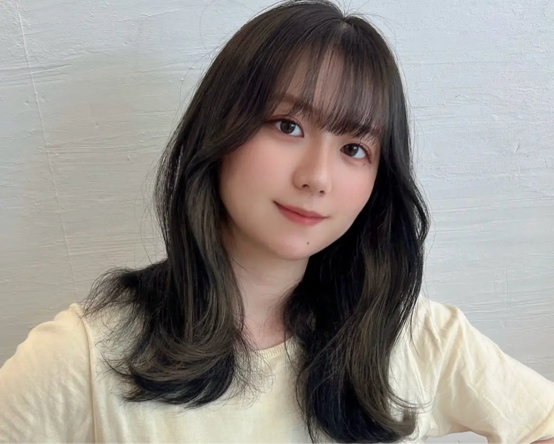 セミロング カラー メンズ メンズブリーチ メンズハイトーン ブリーチ デザインカラー ハイトーンカラー 冨永 雄大のヘアスタイル