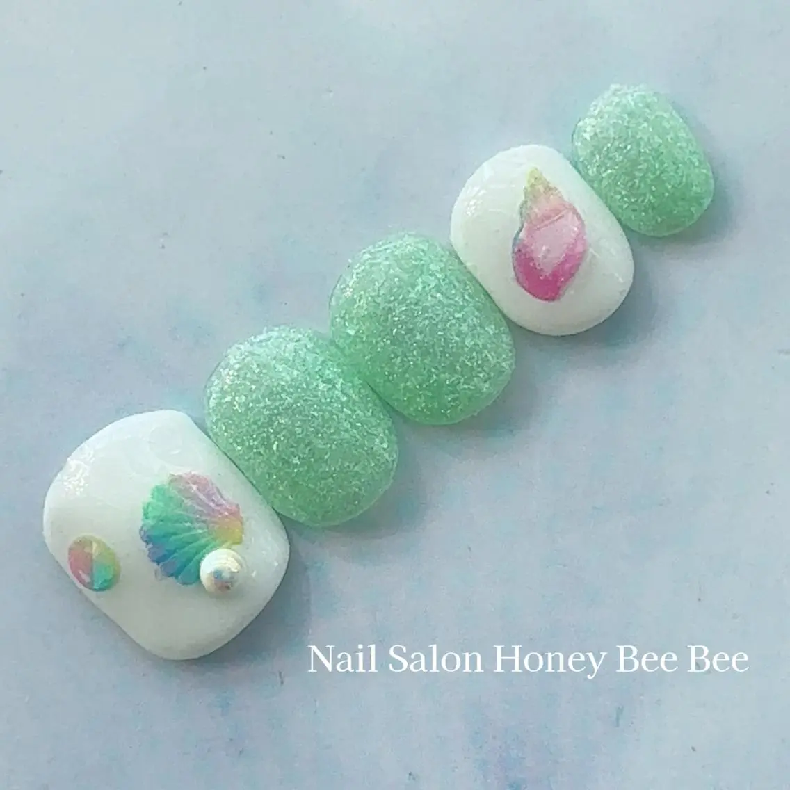 ネイル Nail salon Honey Beeのネイルデザイン