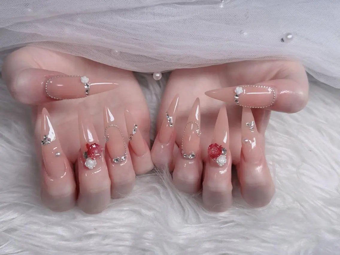 ネイル フレンチネイル ジェルネイル ハロウィン 韓国ネイル マグネットネイル ハンドネイル H.baby Nail Salonのネイルデザイン
