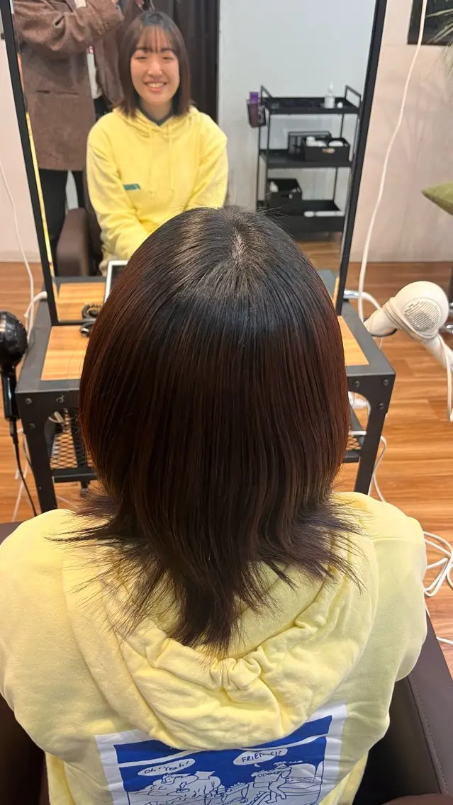ミディアム 顔周りカット 縮毛矯正 須佐美 悠仁のヘアスタイル