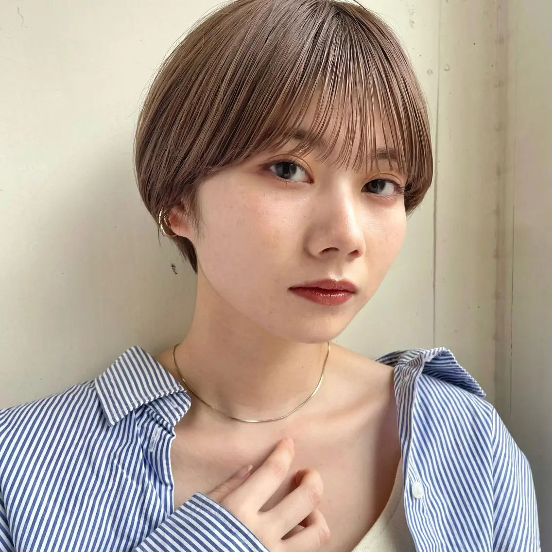 ショート カラー ベージュカラー ショートヘア ✨👑お洒落ショート ❣️村上せいな✨のヘアスタイル