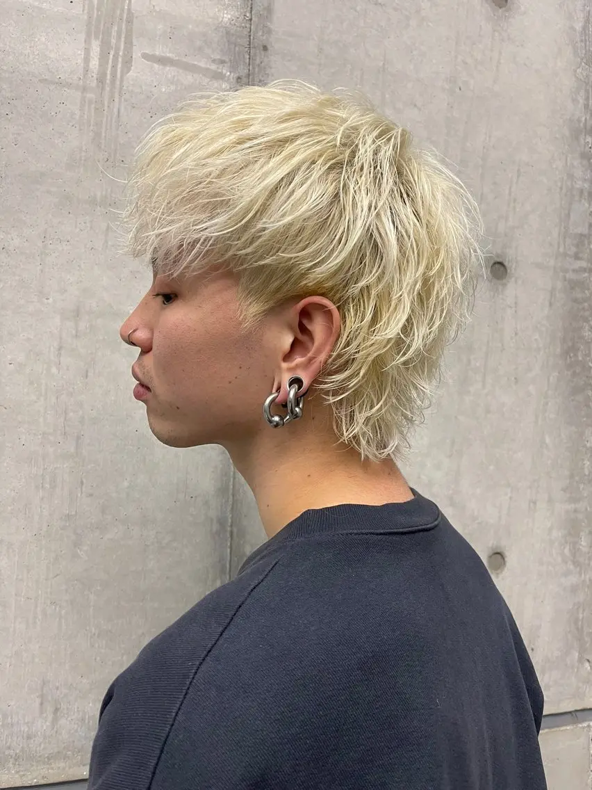 カラー ヘアアレンジ メンズ メンズブリーチ メンズハイトーン ブリーチ ハイトーンカラー カット ヘアカラー (メンズ特化)AKI /古本晃大のヘアスタイル
