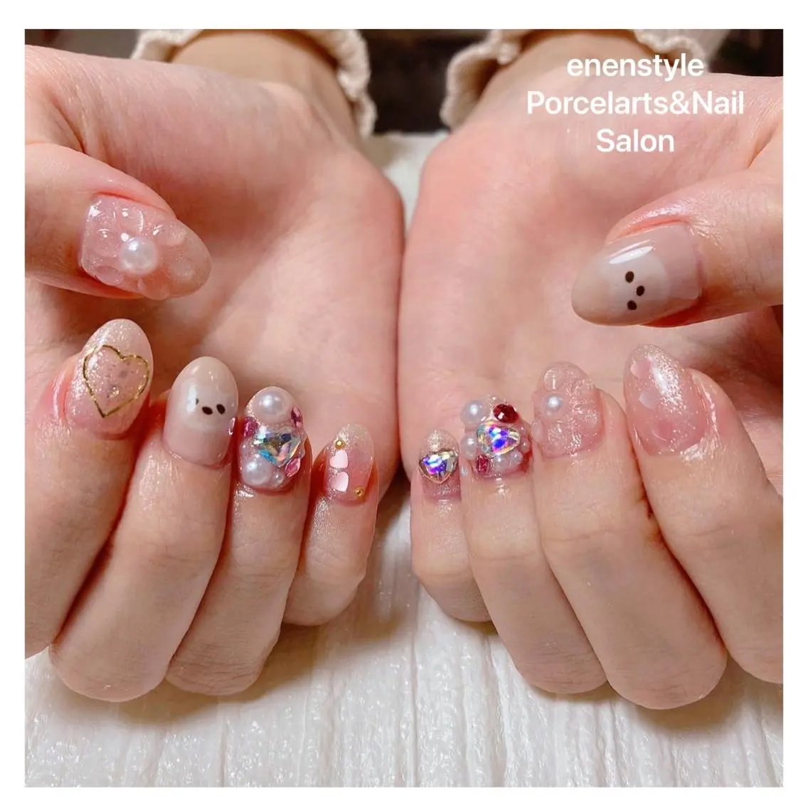 ミディアム ネイル ハンドネイル 🐾enen style 🐾のネイルデザイン