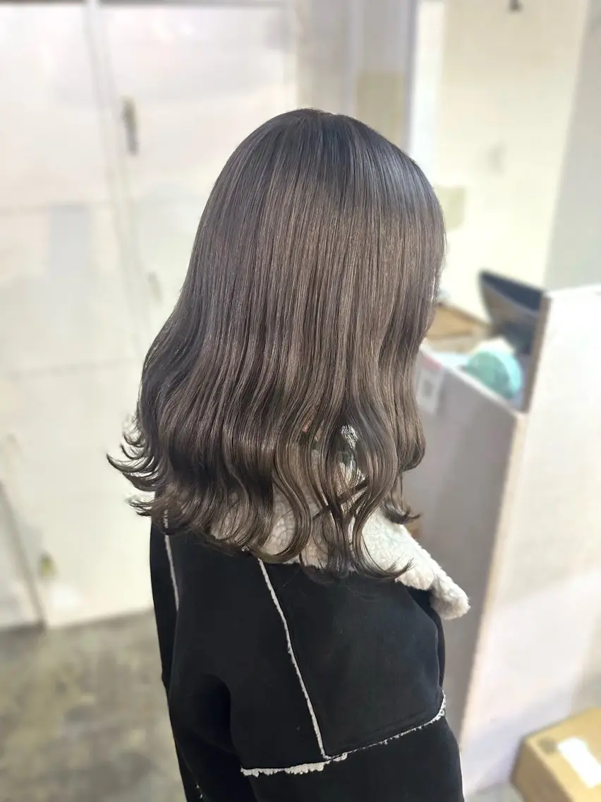 ロング カラー ︎︎カイ ミズキ 🎀のヘアスタイル