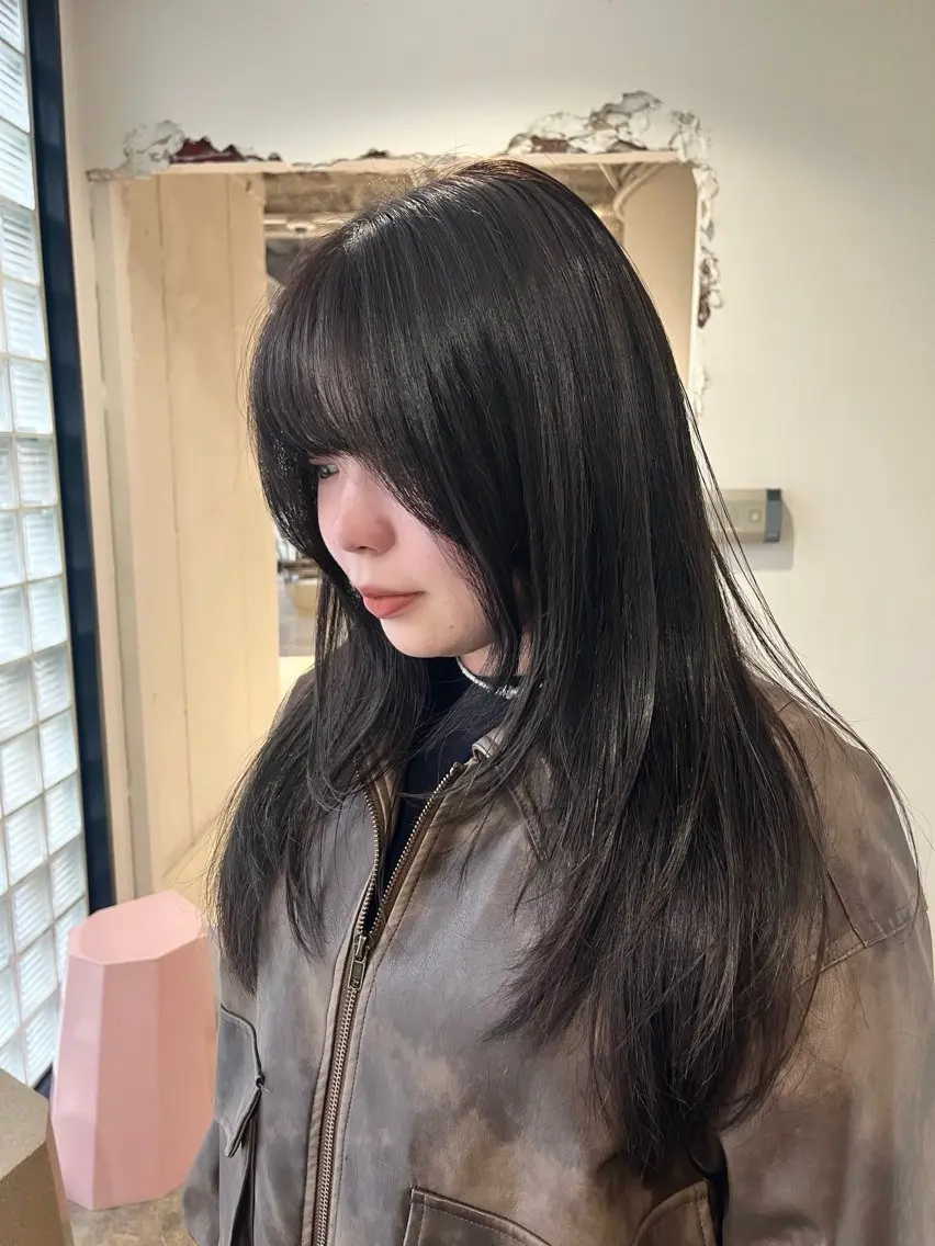 ロング ロングレイヤー レイヤーカット ロング Shion/ レイヤー/髪質改善のヘアスタイル