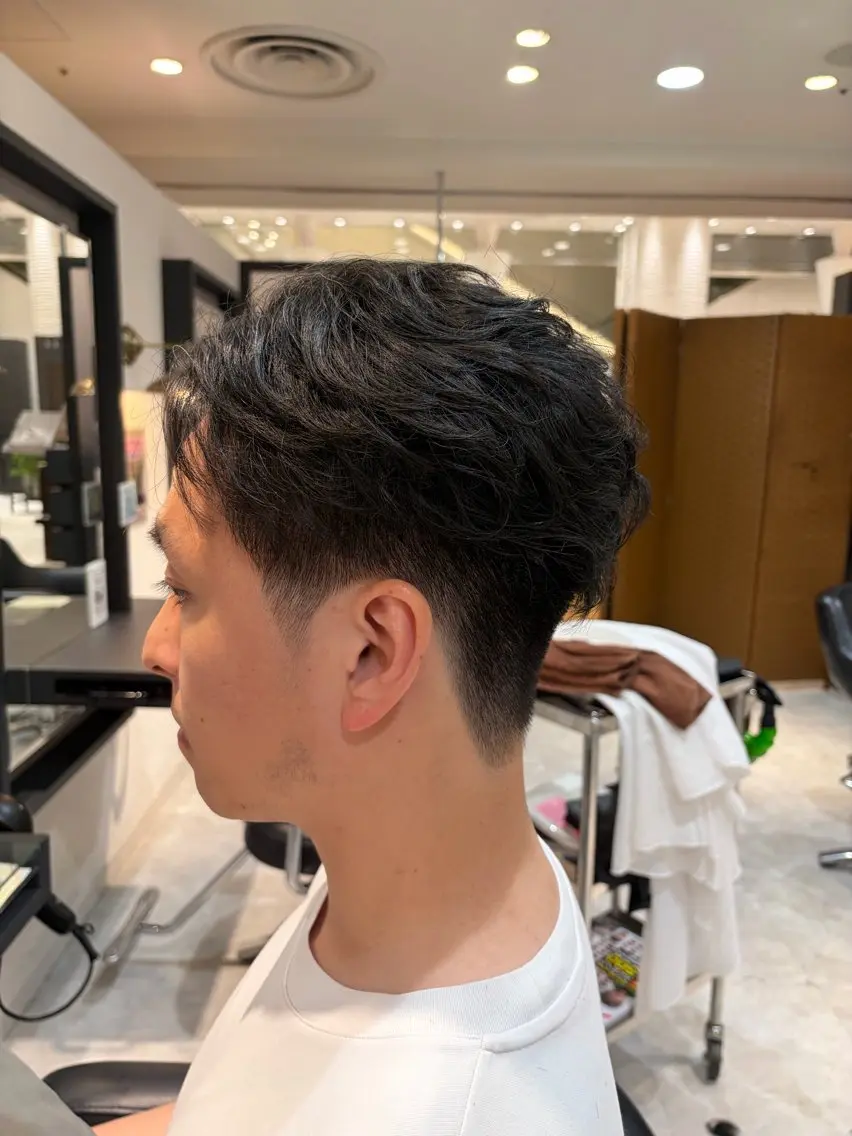 メンズ 平野 ゆらのヘアスタイル