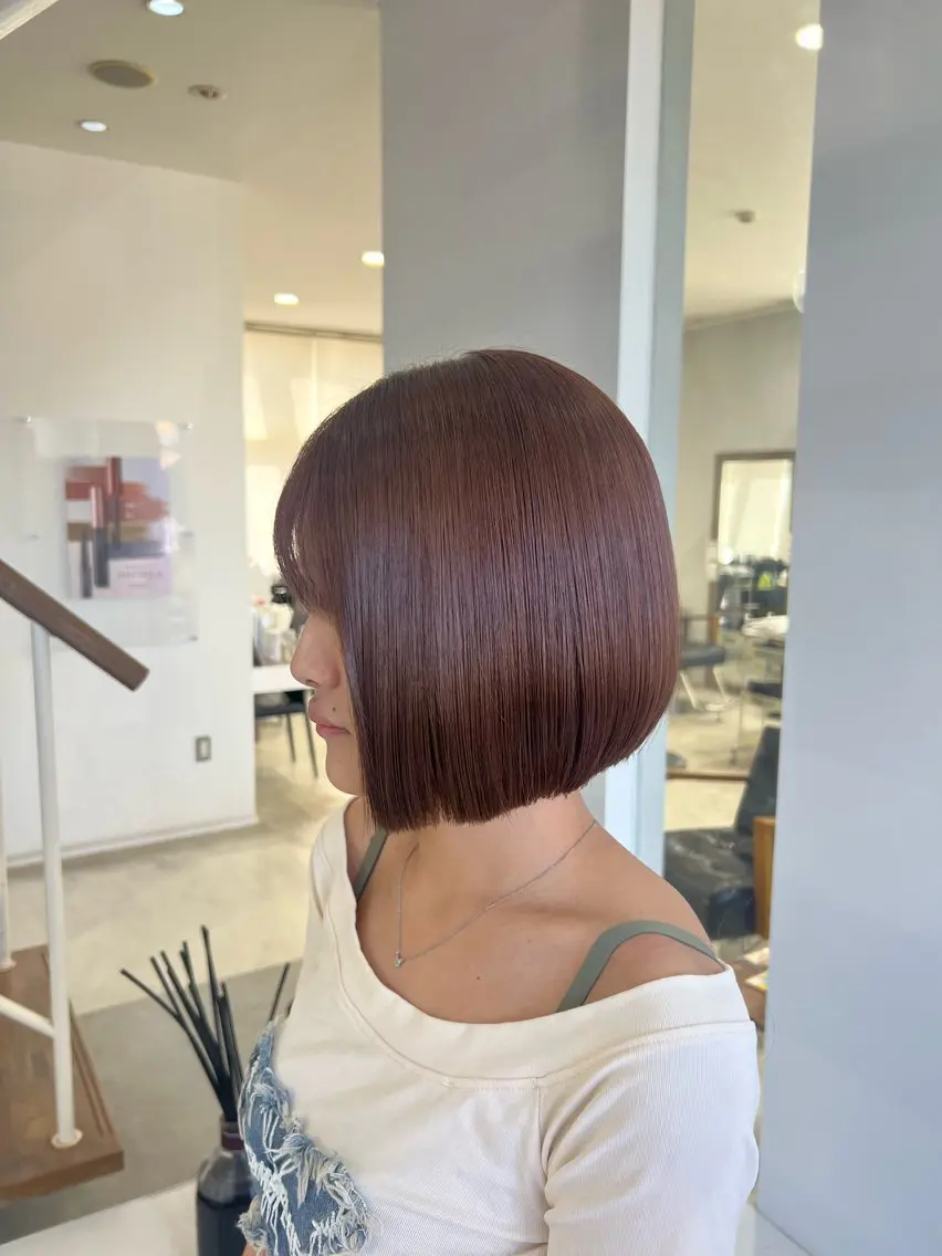 ショート ボブ 中山 ひなたのヘアスタイル