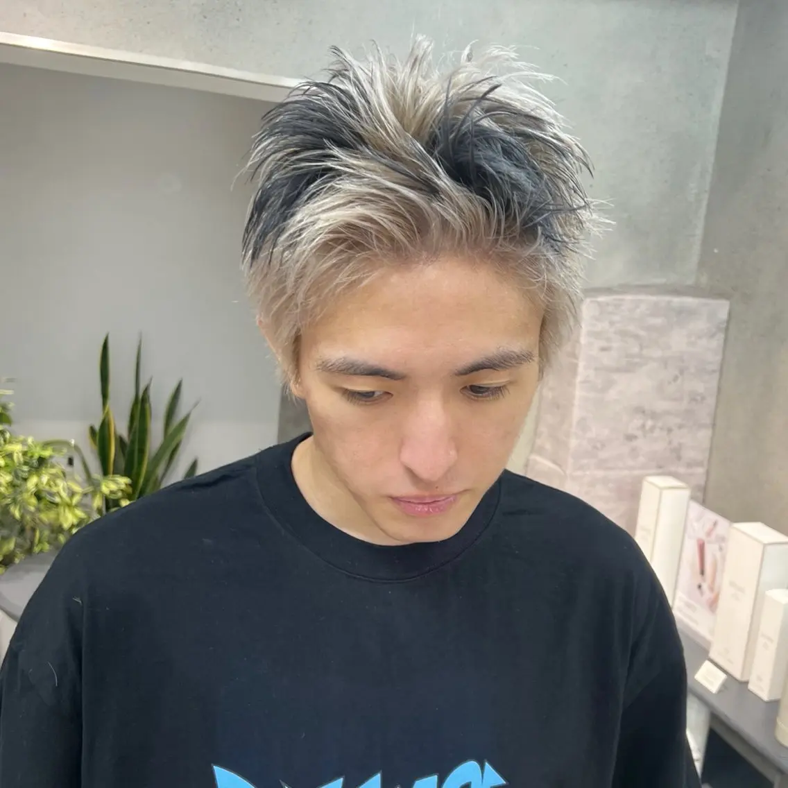 カラー メンズ デザインカラー カット ヘアカラー ハイトーンカラー/ さらさのヘアスタイル