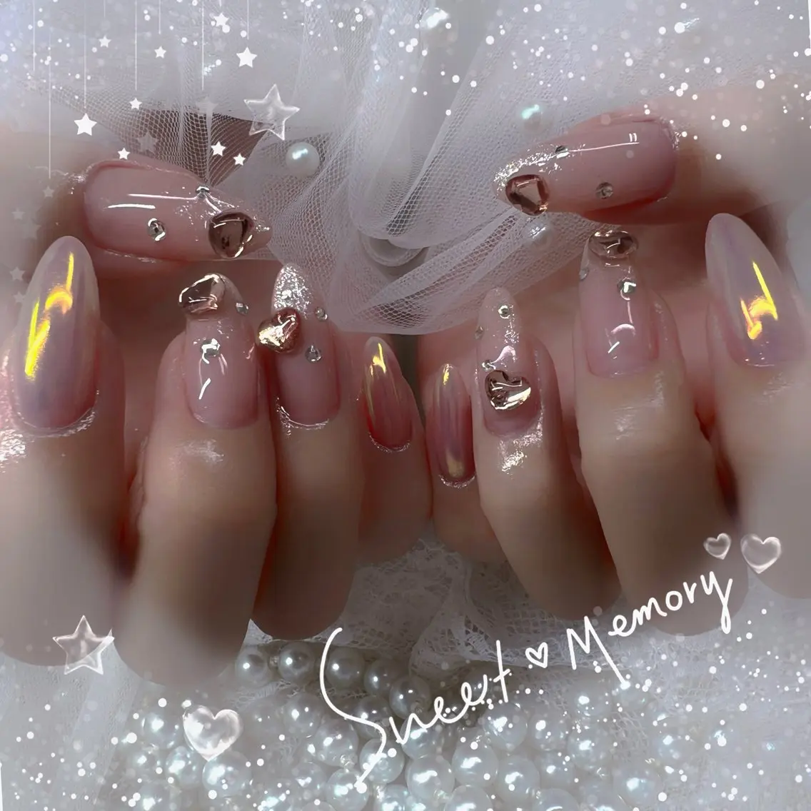 ネイル チークネイル フレンチネイル ガーリー ガラスフレンチ グラデーション ハンドネイル ハンドケア Chill Nailsalonのネイルデザイン