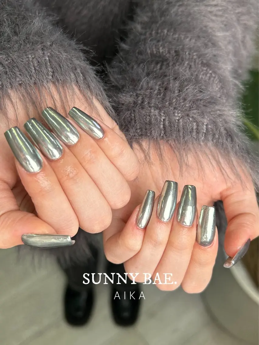 ネイル ジェルネイル キラキラネイル ロングネイル 持ち込み ワンカラーネイル Made By AIKAのネイルデザイン
