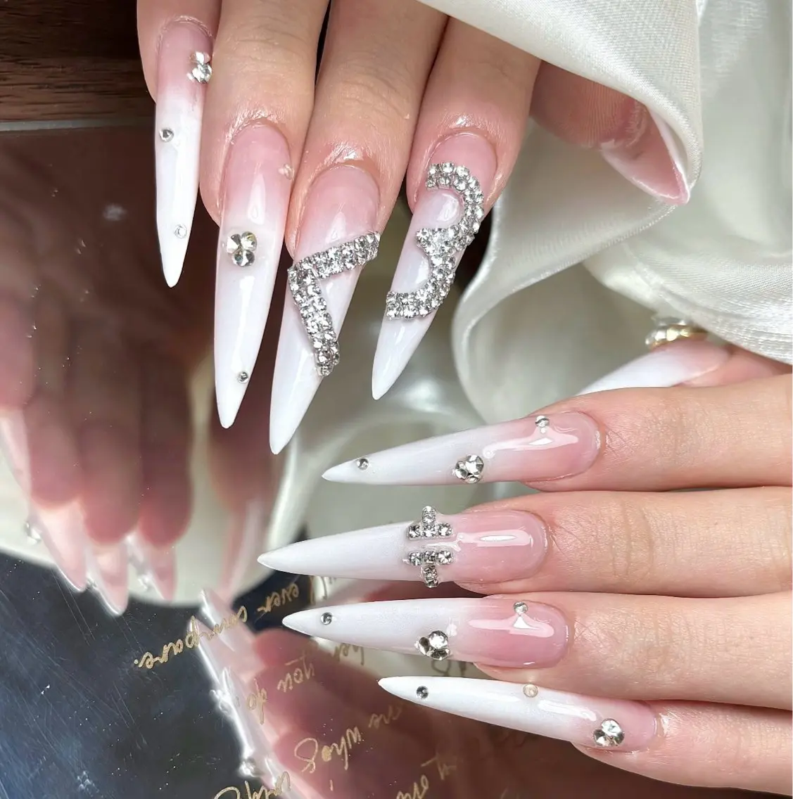 ネイル ハンドネイル D-BEAUTY Nailsalonのネイルデザイン