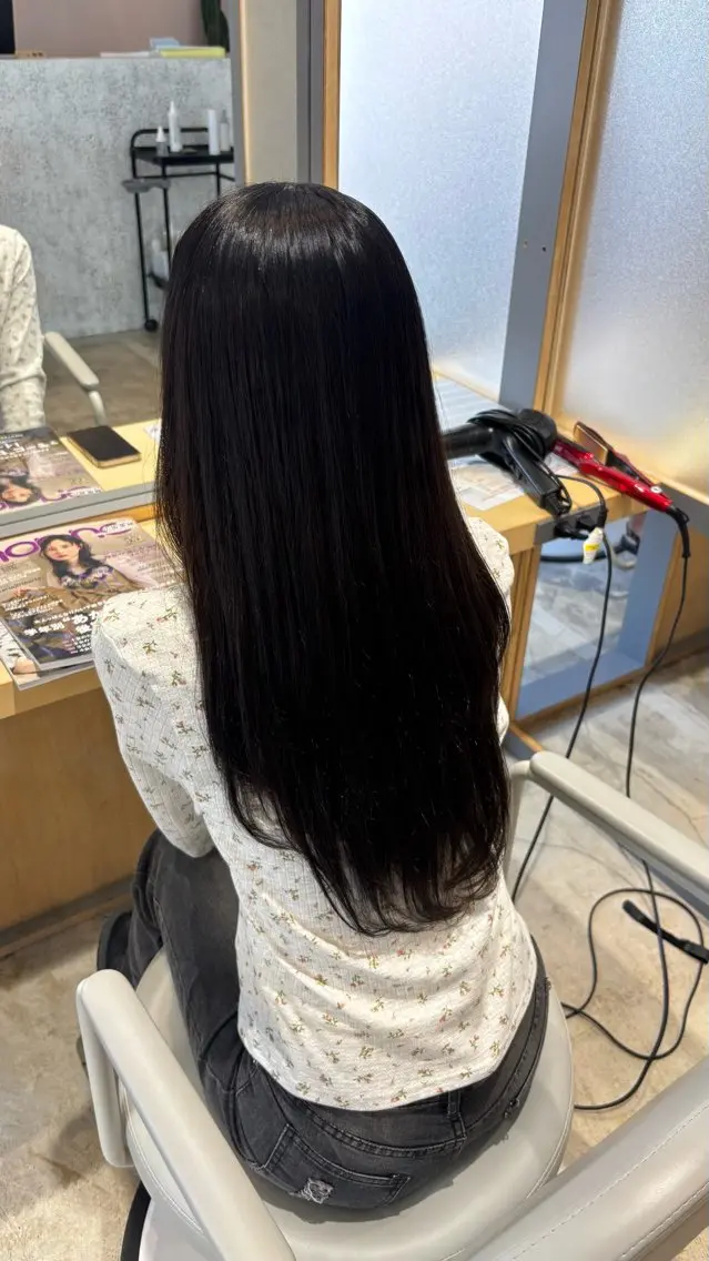 ロング カラー ブラウンカラー ヘアカラー 吉丸 涼花のヘアスタイル