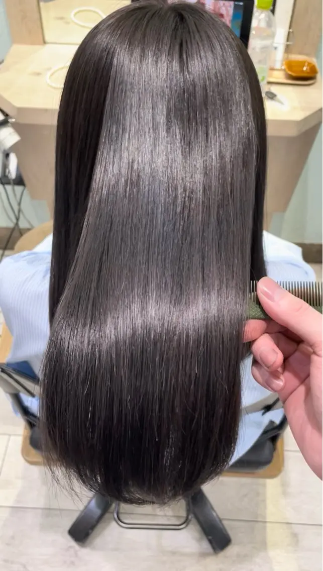 【しっかりケア🫧】カット＋透明感カラー＋髪質改善TR（平日限定）の写真