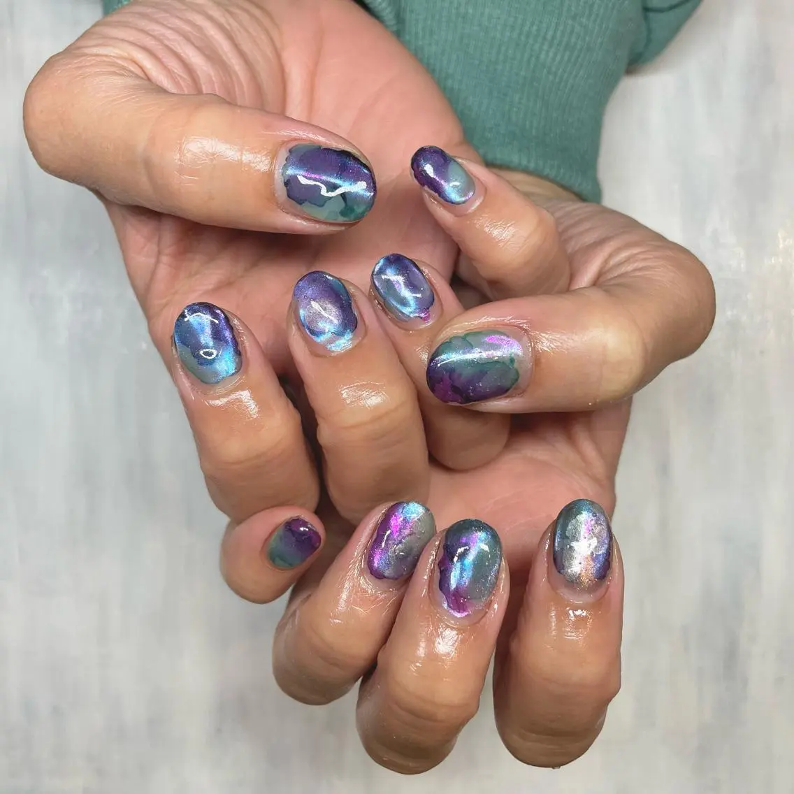 ネイル オーロラネイル Nail Room uimのネイルデザイン