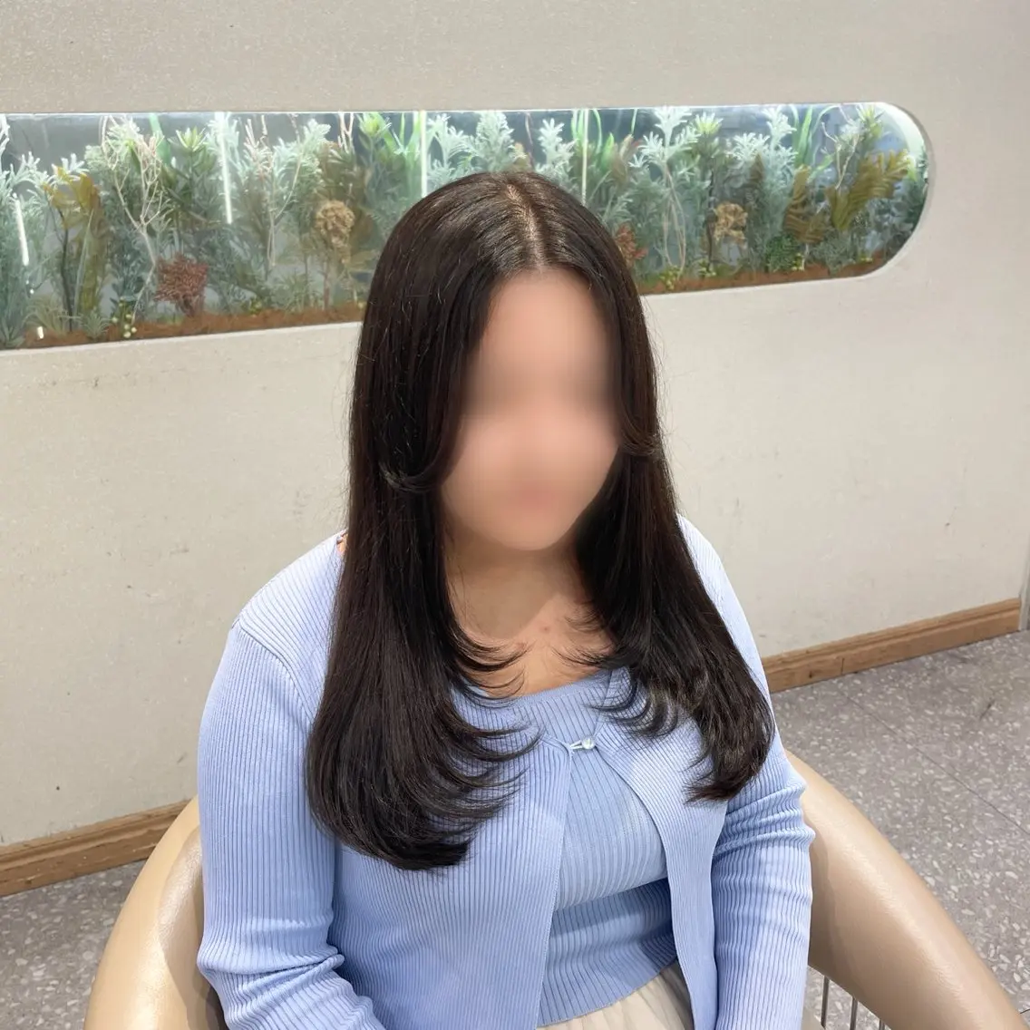 ロング レイヤーカット 穴吹 涼のヘアスタイル
