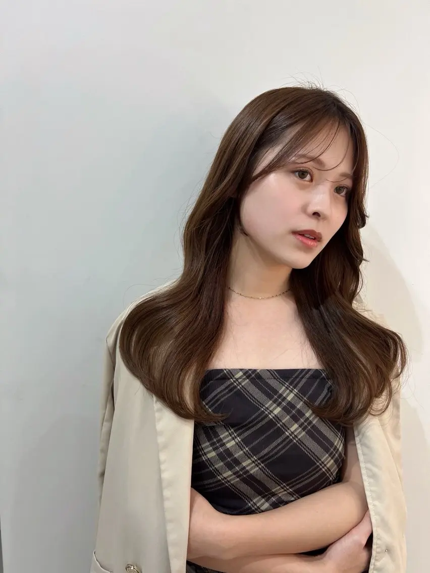 セミロング チョコレートブラウン ヘアカラー トリートメント 韓国モテhair🍑 momoのヘアスタイル