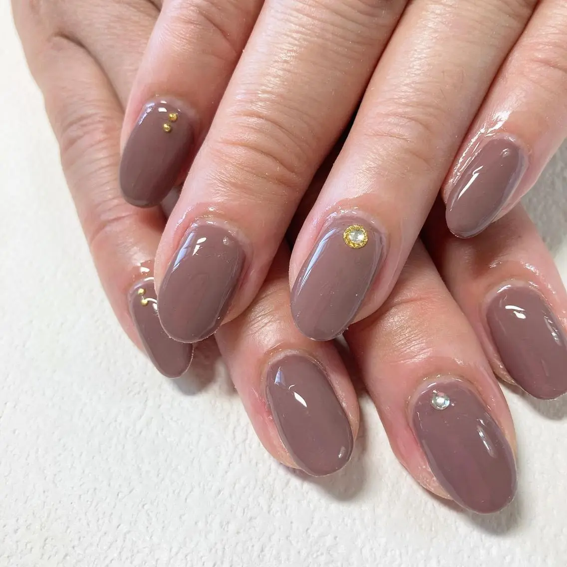 ネイル ワンカラーネイル ストーンネイル NailSalon Beniceのネイルデザイン