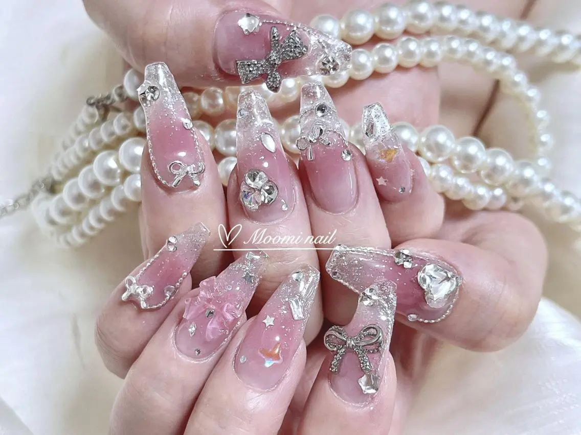 ネイル チークネイル 長さ出し ジェルネイル グラデーション 韓国ネイル moomi nail スカルプ専門のネイルデザイン