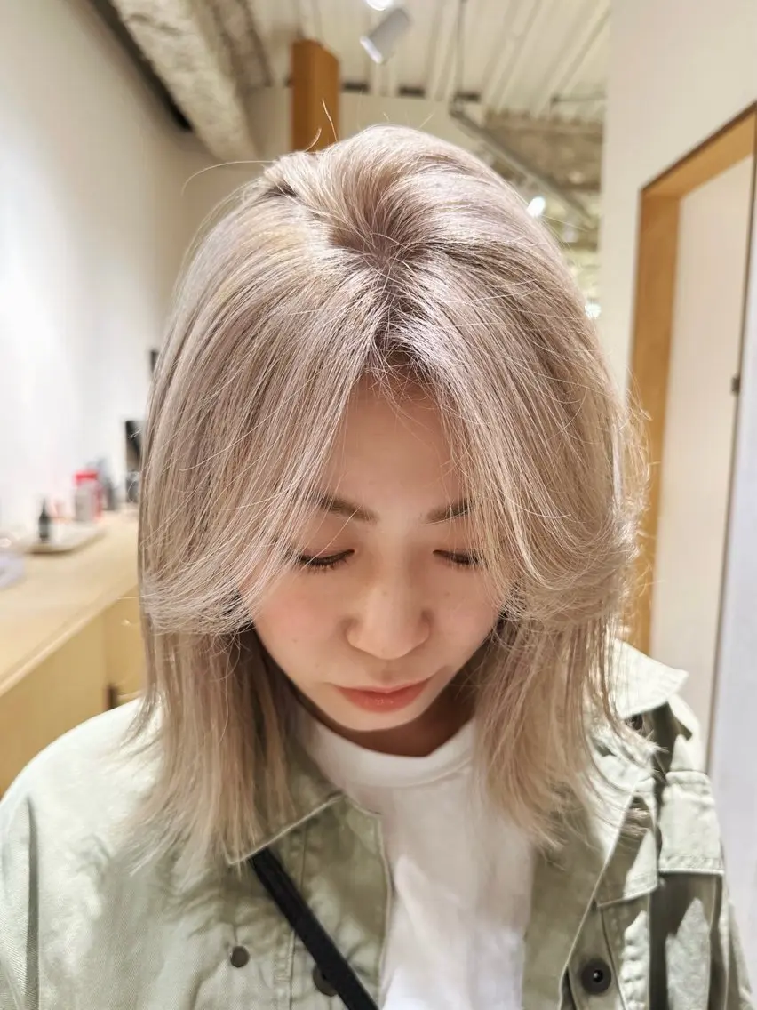 【ご新規限定】カット+ブリーチカラー+3step TRの写真
