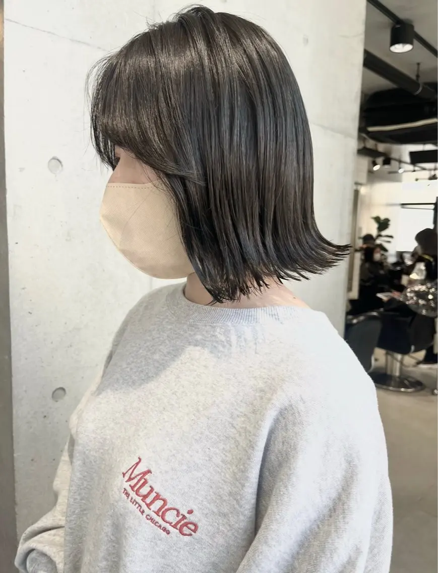 ミディアム カラー パーマ カット ヘアカラー トリートメント ヘアセット 透明感/オリーブ/ グレージュ/YUKAのヘアスタイル